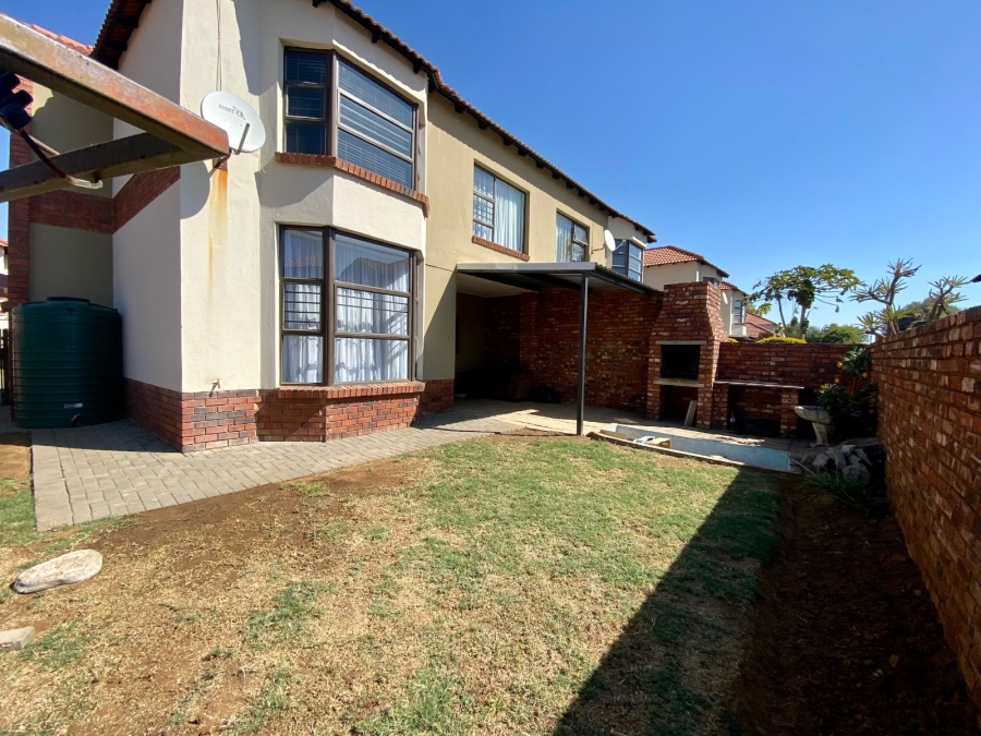 3 Bedroom Property for Sale in Waterval East North West